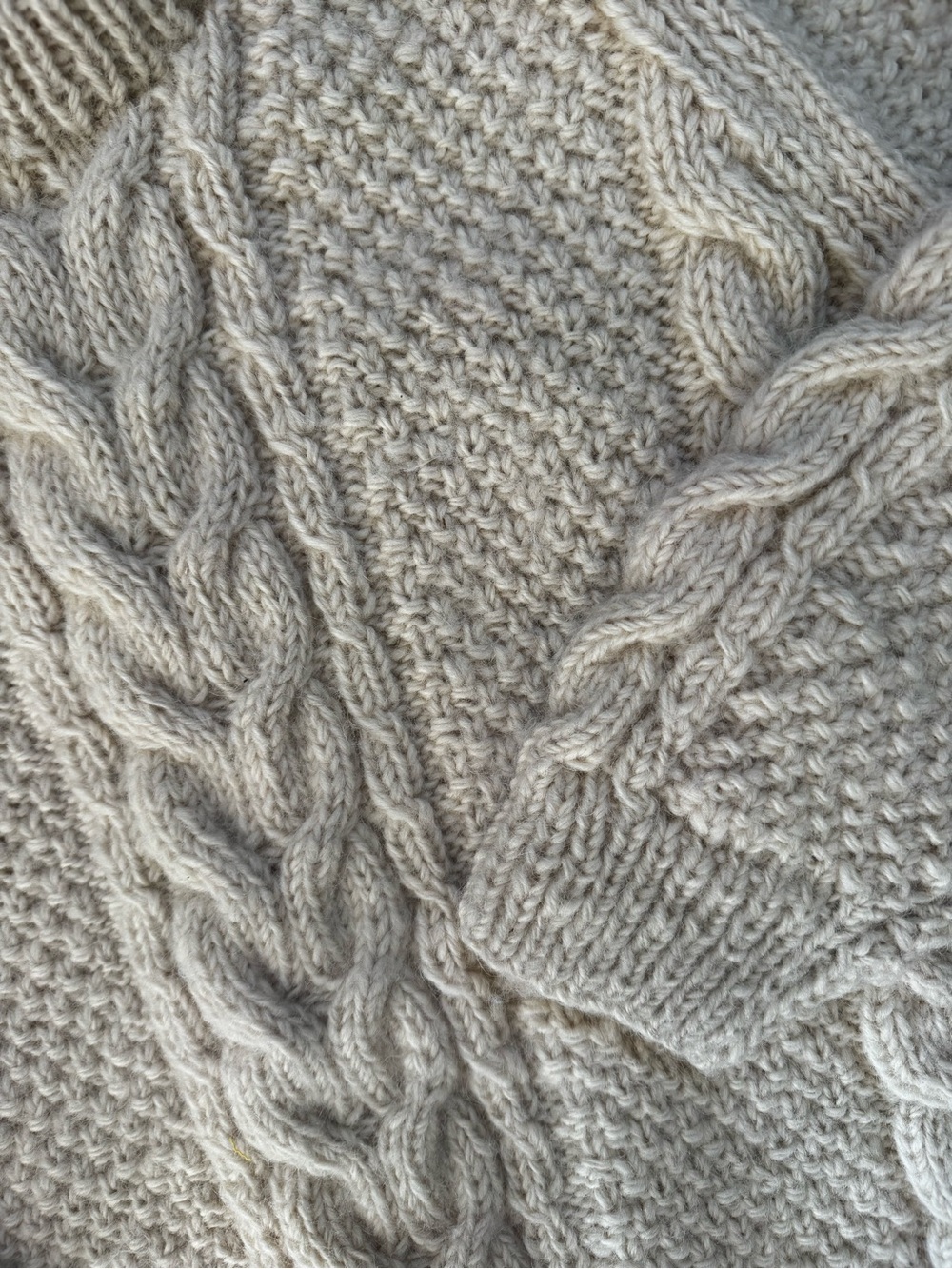 Yeti Cream Cable Knit Scoop Crewneck Sweater - Picture 5 of 5